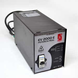 VCT VS-1500 - Regulador de voltaje de alta resistencia de 1500 vatios con  transformador de voltaje incorporado para uso mundial de 110 V/220 V/240 V